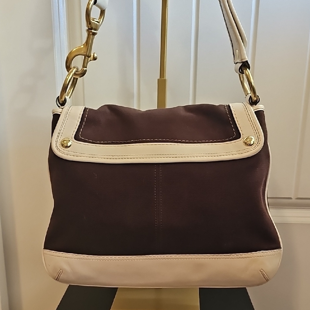 Coach Vintage 2006 EUC Legacy Parchment/Brown Slim Flap Ali Turnlock Bag - Picture 10 of 12